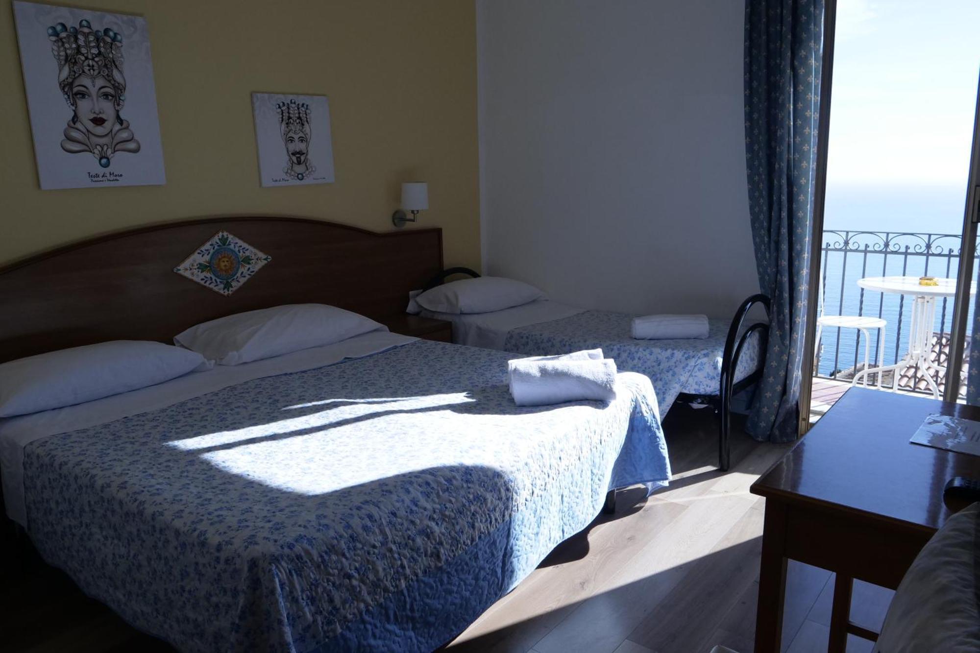 Hotel Elios Tao Taormina Esterno foto