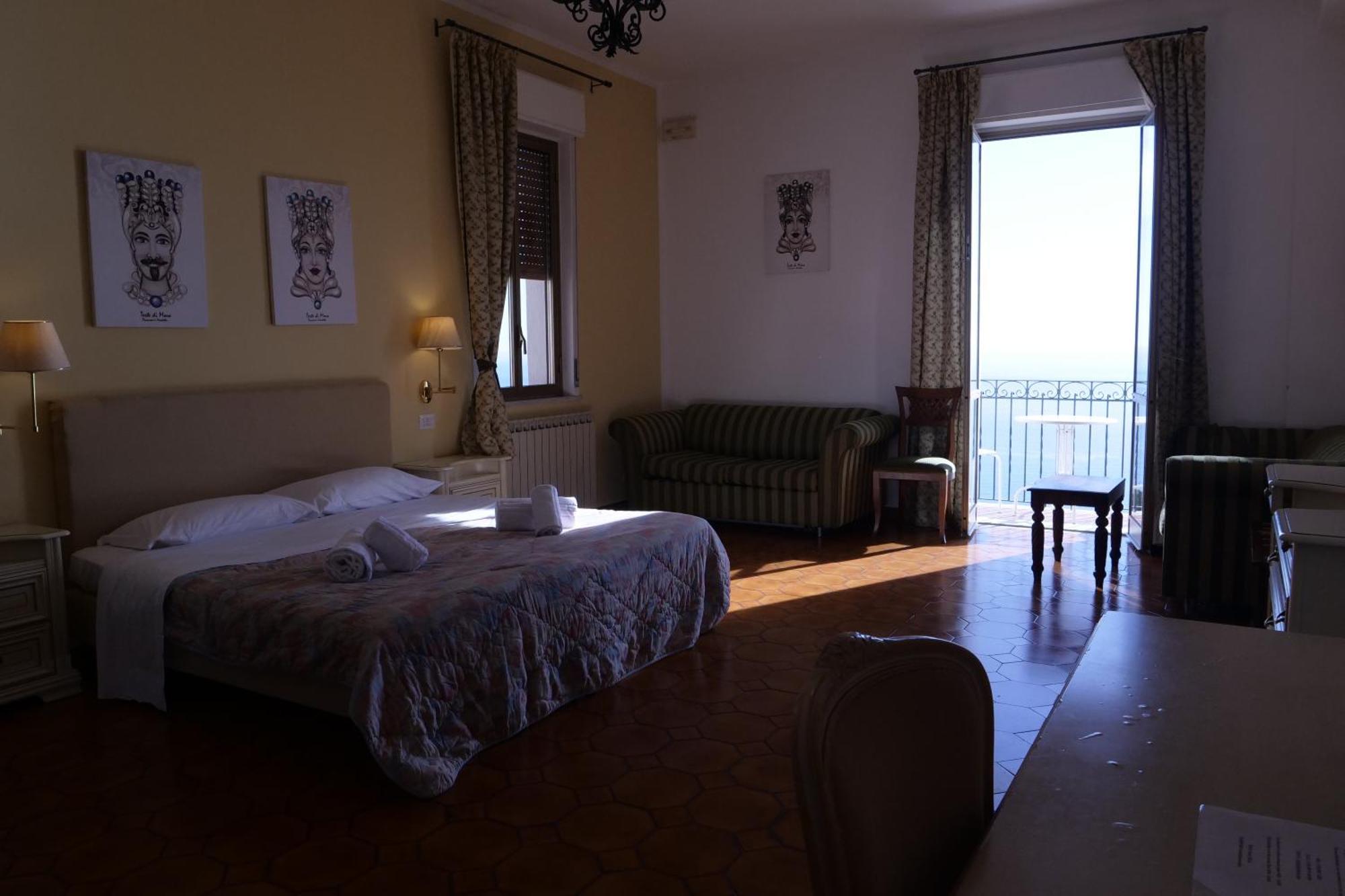Hotel Elios Tao Taormina Esterno foto