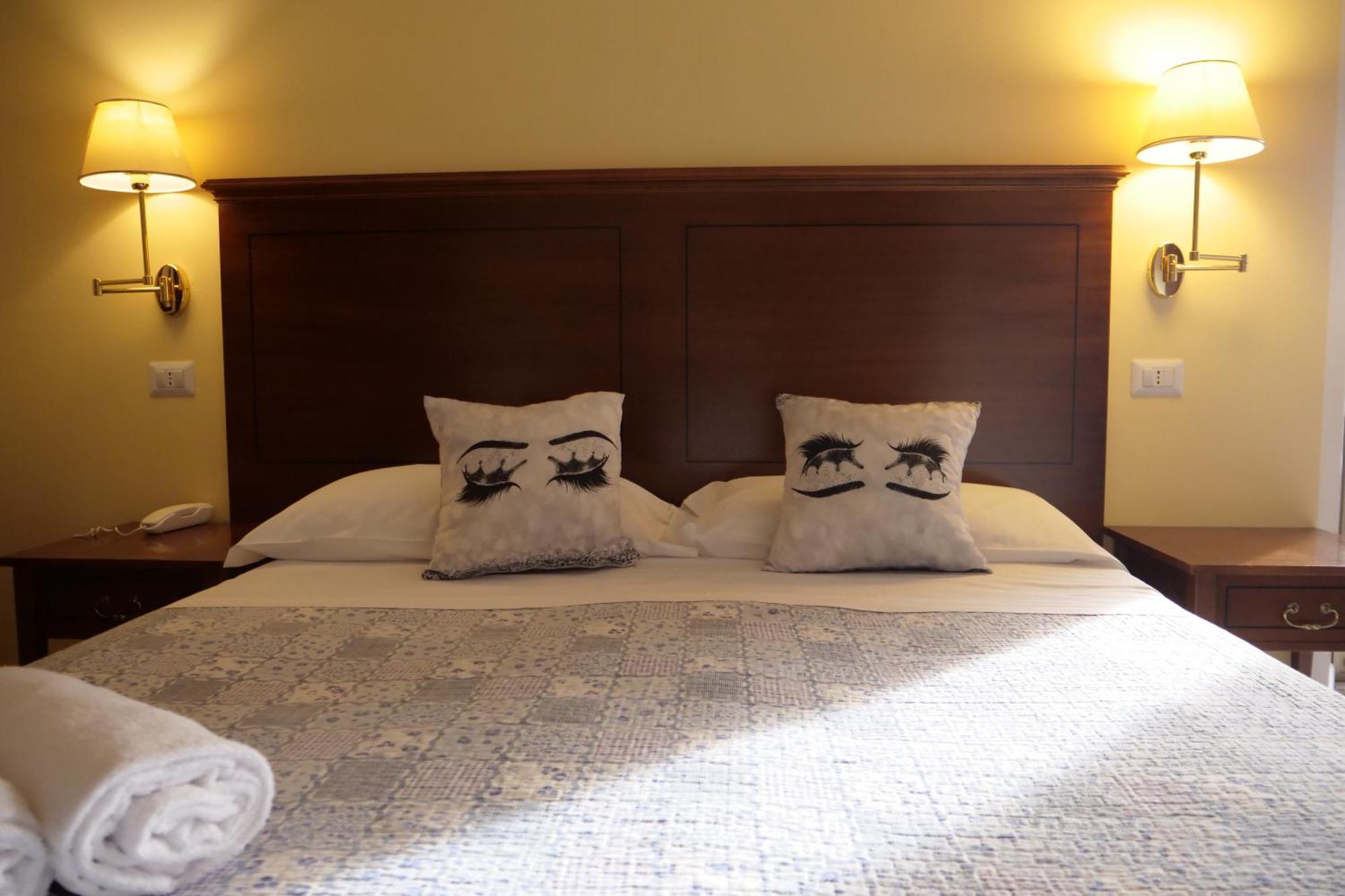 Hotel Elios Tao Taormina Esterno foto