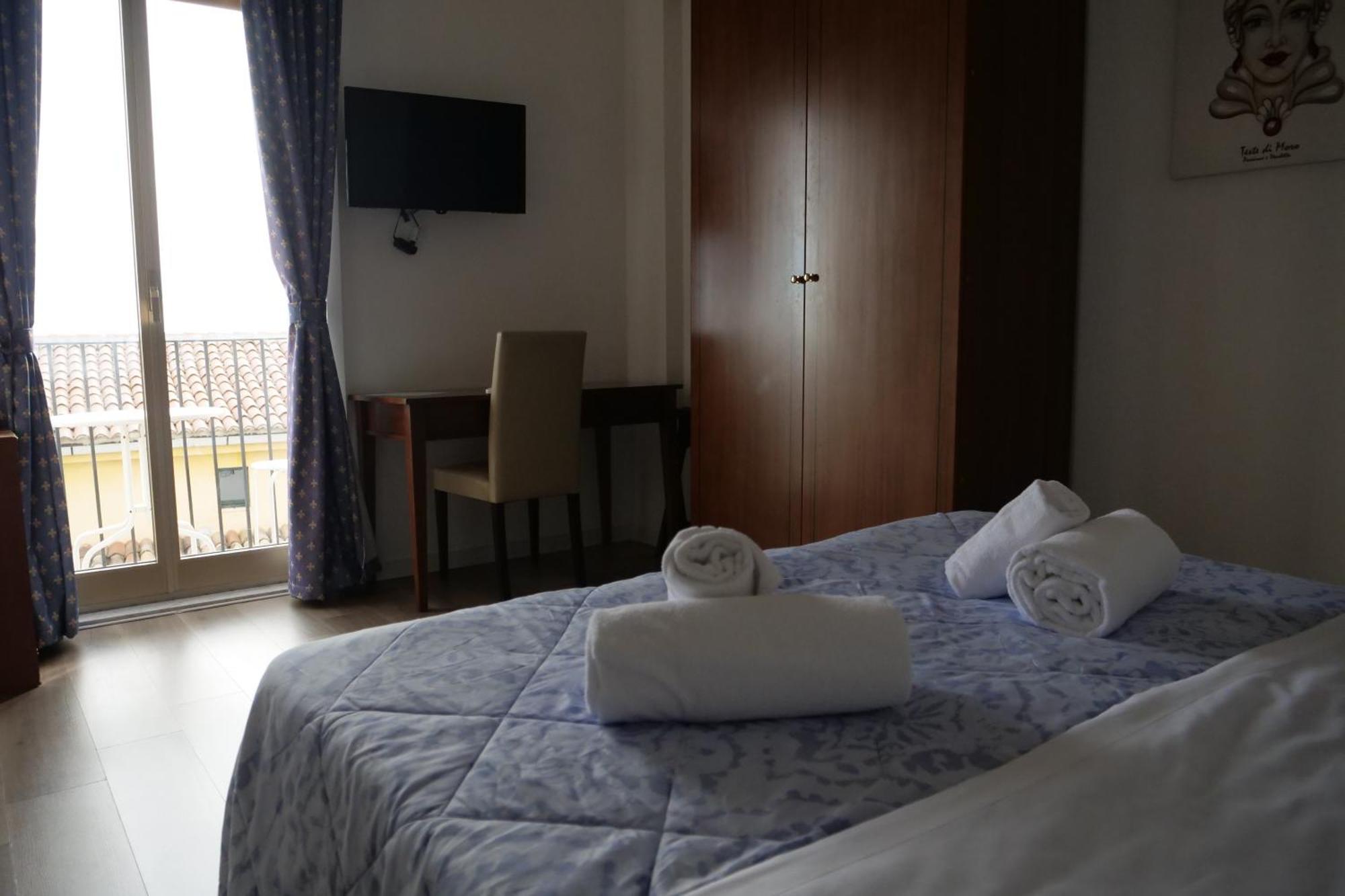 Hotel Elios Tao Taormina Esterno foto